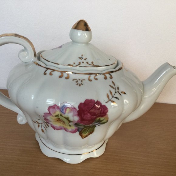 Vintage Japanese porcelain music teapot - Picture 2 of 7
